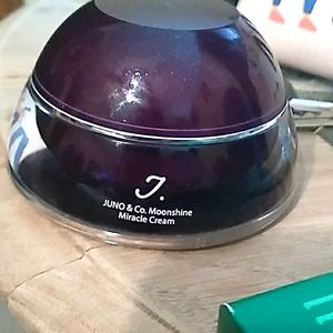 Juno & co. Moonshine miracle cream
